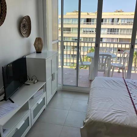 T2 Proche Centre, Terrasse Vue Mer, Climatise 4cara63 *