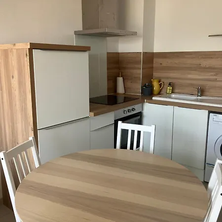 T2 Proche Centre, Terrasse Vue Mer, Climatise 4cara63 Appartement Canet-en-Roussillon