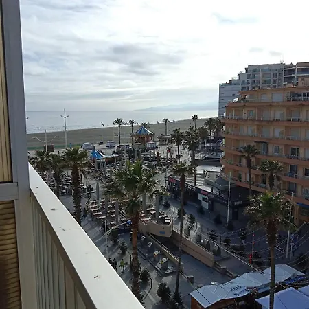 T2 Proche Centre, Terrasse Vue Mer, Climatise 4cara63 Appartement